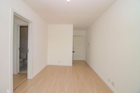 Sala de apartamento para alugar com 1 quarto, 41m² em São Sebastião, Porto Alegre