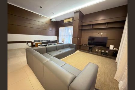 Apartamento à venda com 75m², 3 quartos e 1 vaga
