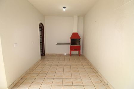 Casa para alugar com 228m², 3 quartos e 2 vagasQuintal