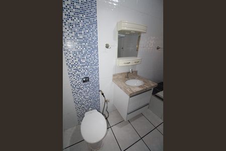 Casa para alugar com 228m², 3 quartos e 2 vagasBanheiro da Suíte