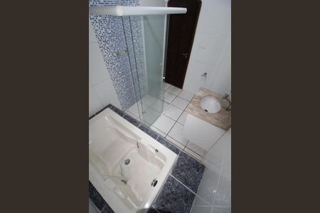 Casa para alugar com 228m², 3 quartos e 2 vagasBanheiro da Suíte
