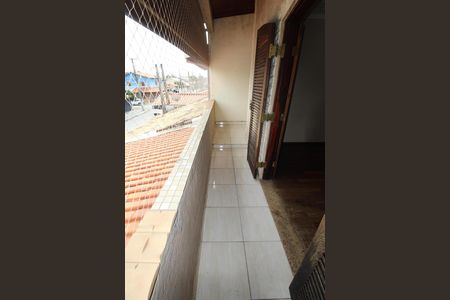 Casa para alugar com 228m², 3 quartos e 2 vagasSuíte