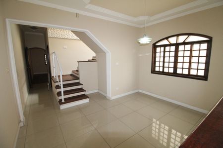 Casa para alugar com 228m², 3 quartos e 2 vagasSala 2