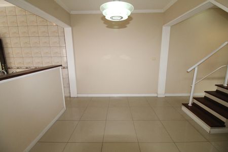 Casa para alugar com 228m², 3 quartos e 2 vagasSala 2