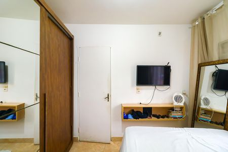 Casa à venda com 2 quartos, 50m² em Vila Franca, São Paulo