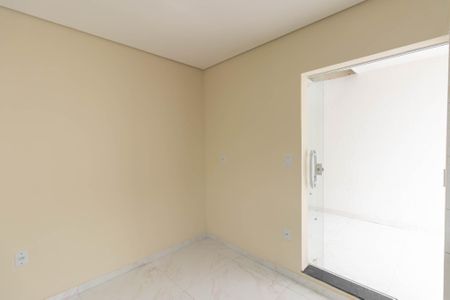 Casa para alugar com 65m², 2 quartos e sem vaga Casa para alugar com 65m², 2 quartos e sem vagaCozinha
