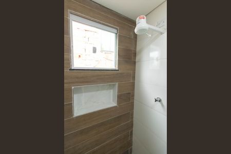 Casa para alugar com 65m², 2 quartos e sem vaga Casa para alugar com 65m², 2 quartos e sem vagaBanheiro da Suíte 1