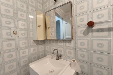 Casa para alugar com 100m², 2 quartos e 1 vaga Casa para alugar com 100m², 2 quartos e 1 vagaLavabo