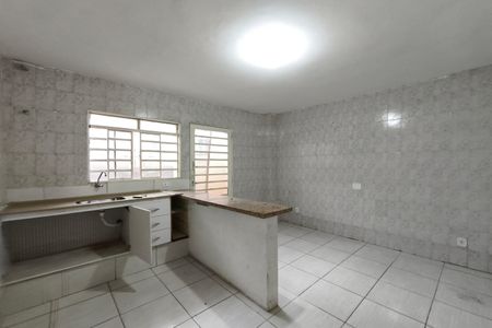 Casa para alugar com 100m², 2 quartos e 1 vaga Casa para alugar com 100m², 2 quartos e 1 vagaCozinha