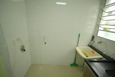 Apartamento à venda com 48m², 2 quartos e 1 vagaÁrea de Serviço