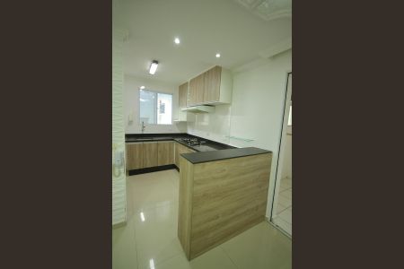 Cozinha  de apartamento à venda com 2 quartos, 48m² em Nova Petrópolis, São Bernardo do Campo