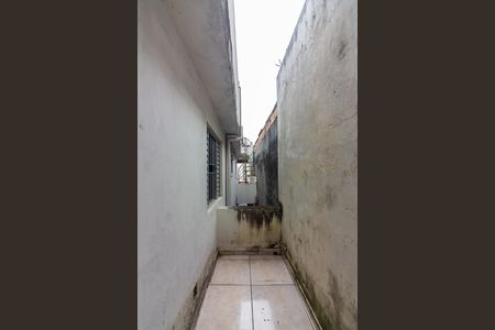 Vista de casa à venda com 4 quartos, 232m² em Novo Osasco, Osasco