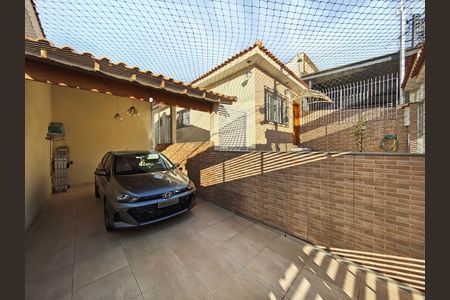 Garagem de casa à venda com 2 quartos, 115m² em Vila Isolina Mazzei, São Paulo