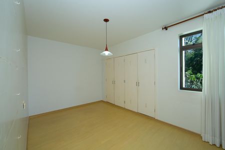 QUARTO1 de apartamento para alugar com 3 quartos, 168m² em Santa Lúcia, Belo Horizonte