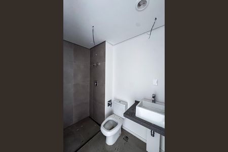 Banheiro de apartamento para alugar com 1 quarto, 25m² em Vila Regente Feijó, São Paulo