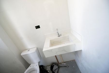 Apartamento à venda com 35m², 2 quartos e sem vagaBanheiro