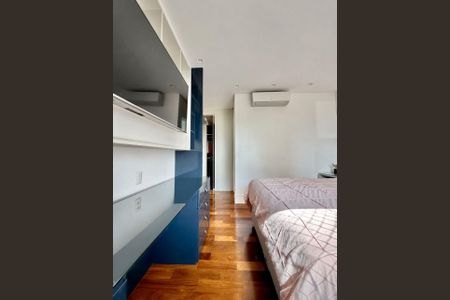 Apartamento à venda com 165m², 3 quartos e 4 vagasQuarto