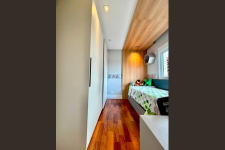Apartamento à venda com 165m², 3 quartos e 4 vagasQuarto