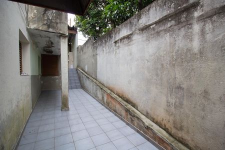 Quintal de casa para alugar com 2 quartos, 60m² em Piqueri, São Paulo