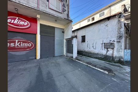 Fachada de casa para alugar com 1 quarto, 25m² em Parque Sao Vicente, São Vicente