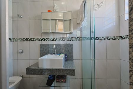 Apartamento à venda com 3 quartos, 110m² em Sagrada Família, Belo Horizonte