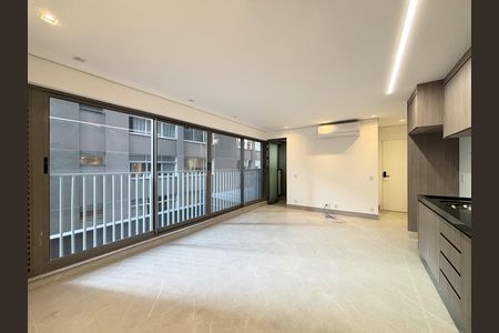 Apartamento à venda com 118m², 2 quartos e 1 vaga Apartamento à venda com 118m², 2 quartos e 1 vagaSala/Cozinha