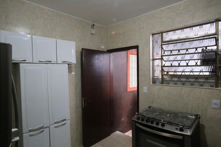 Casa para alugar com 270m², 3 quartos e 2 vagasCozinha