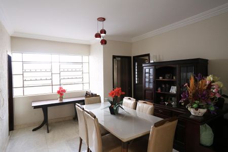 Casa para alugar com 270m², 3 quartos e 2 vagasSala de Jantar