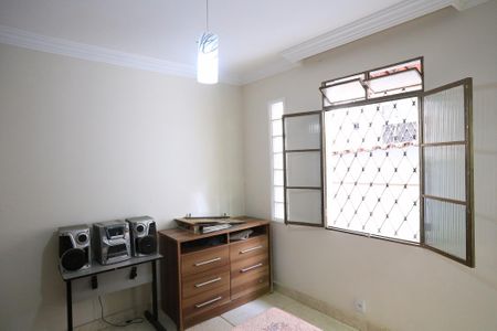 Casa para alugar com 270m², 3 quartos e 2 vagasSuíte