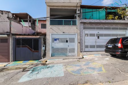 Fachada de casa para alugar com 3 quartos, 150m² em Itaquera, São Paulo