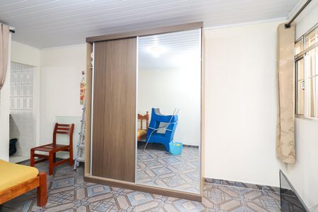Quarto de casa para alugar com 1 quarto, 60m² em Itaquera, São Paulo
