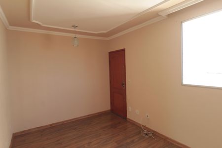 Sala de apartamento à venda com 2 quartos, 48m² em Jardim Guanabara, Belo Horizonte