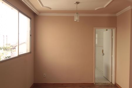 Sala de apartamento à venda com 2 quartos, 48m² em Jardim Guanabara, Belo Horizonte