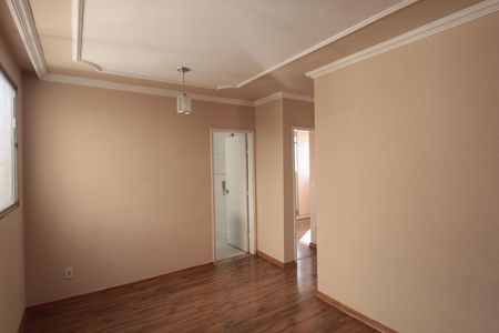 Sala de apartamento à venda com 2 quartos, 48m² em Jardim Guanabara, Belo Horizonte