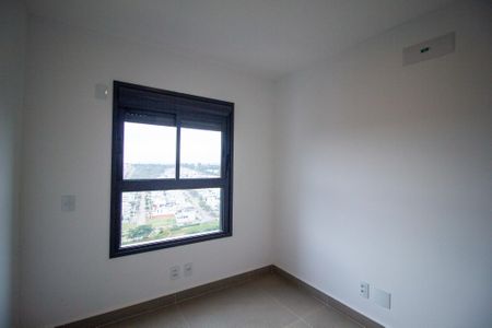 Apartamento para alugar com 99m², 3 quartos e 2 vagas Apartamento para alugar com 99m², 3 quartos e 2 vagasQuarto