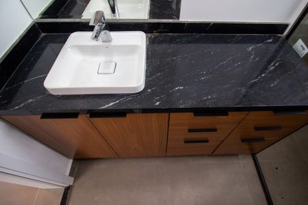 Apartamento para alugar com 99m², 3 quartos e 2 vagas Apartamento para alugar com 99m², 3 quartos e 2 vagasBanheiro da Suíte