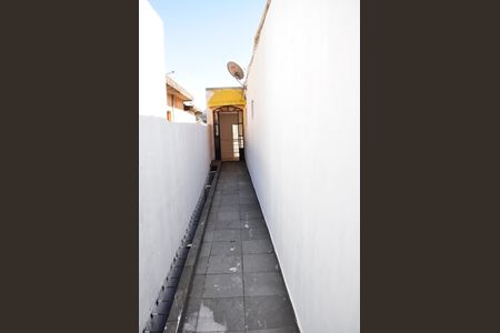 Corredor de casa à venda com 1 quarto, 140m² em Vila Mirante, São Paulo