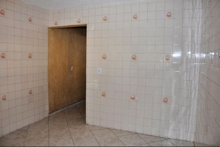 Casa para alugar com 1 quarto, 140m² em Vila Mirante, São Paulo