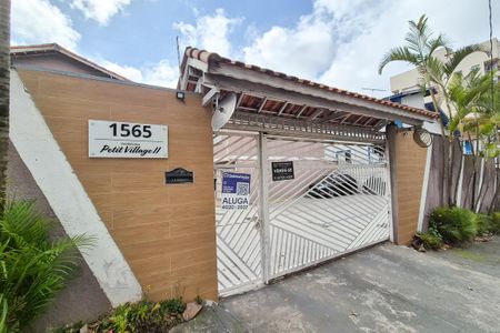 fachada de casa de condomínio para alugar com 2 quartos, 90m² em Nova Petrópolis, São Bernardo do Campo