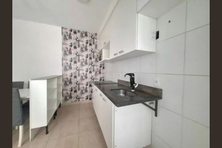 Apartamento à venda com 33m², 1 quarto e sem vaga Apartamento à venda com 33m², 1 quarto e sem vagaCozinha