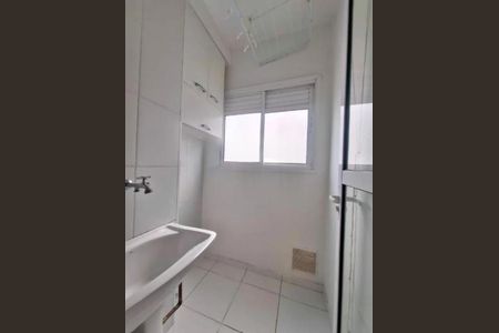 Apartamento à venda com 33m², 1 quarto e sem vaga Apartamento à venda com 33m², 1 quarto e sem vagaÁrea de serviço
