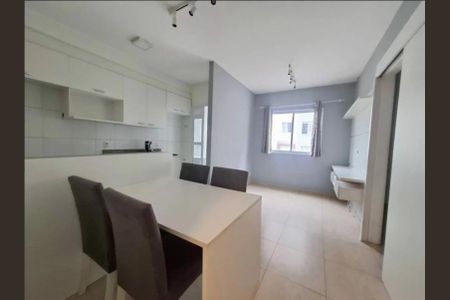 Apartamento à venda com 33m², 1 quarto e sem vaga Apartamento à venda com 33m², 1 quarto e sem vagaSala