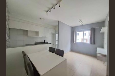 Apartamento à venda com 33m², 1 quarto e sem vaga Apartamento à venda com 33m², 1 quarto e sem vagaSala