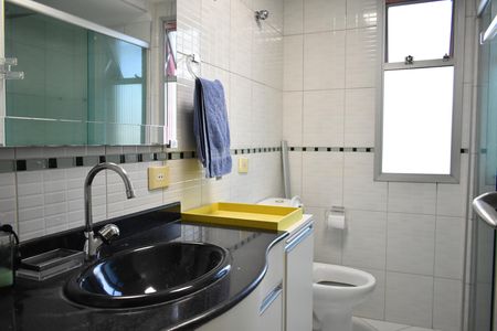 Banheiro de apartamento à venda com 3 quartos, 160m² em Vila da Saúde, São Paulo