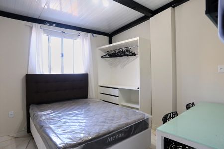 Sala/Quarto de kitnet/studio para alugar com 1 quarto, 39m² em Mangabeiras, Belo Horizonte