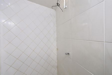 Banheiro de kitnet/studio para alugar com 1 quarto, 40m² em Mangabeiras, Belo Horizonte