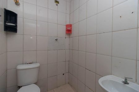 Casa para alugar com 70m², 2 quartos e 1 vaga Casa para alugar com 70m², 2 quartos e 1 vagaBanheiro