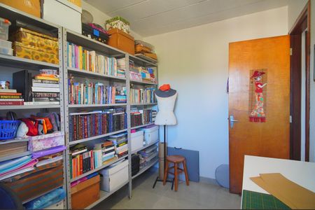 Quarto 2 de casa de condomínio à venda com 2 quartos, 44m² em Vicentina, São Leopoldo