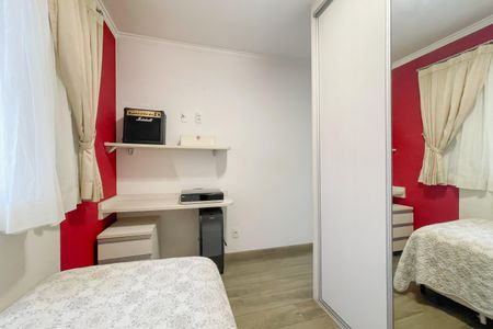 Apartamento à venda com 74m², 3 quartos e 2 vagas Apartamento à venda com 74m², 3 quartos e 2 vagasQuarto 2