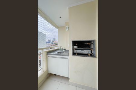 Apartamento à venda com 74m², 3 quartos e 2 vagas Apartamento à venda com 74m², 3 quartos e 2 vagasSacada - Churrasqueira